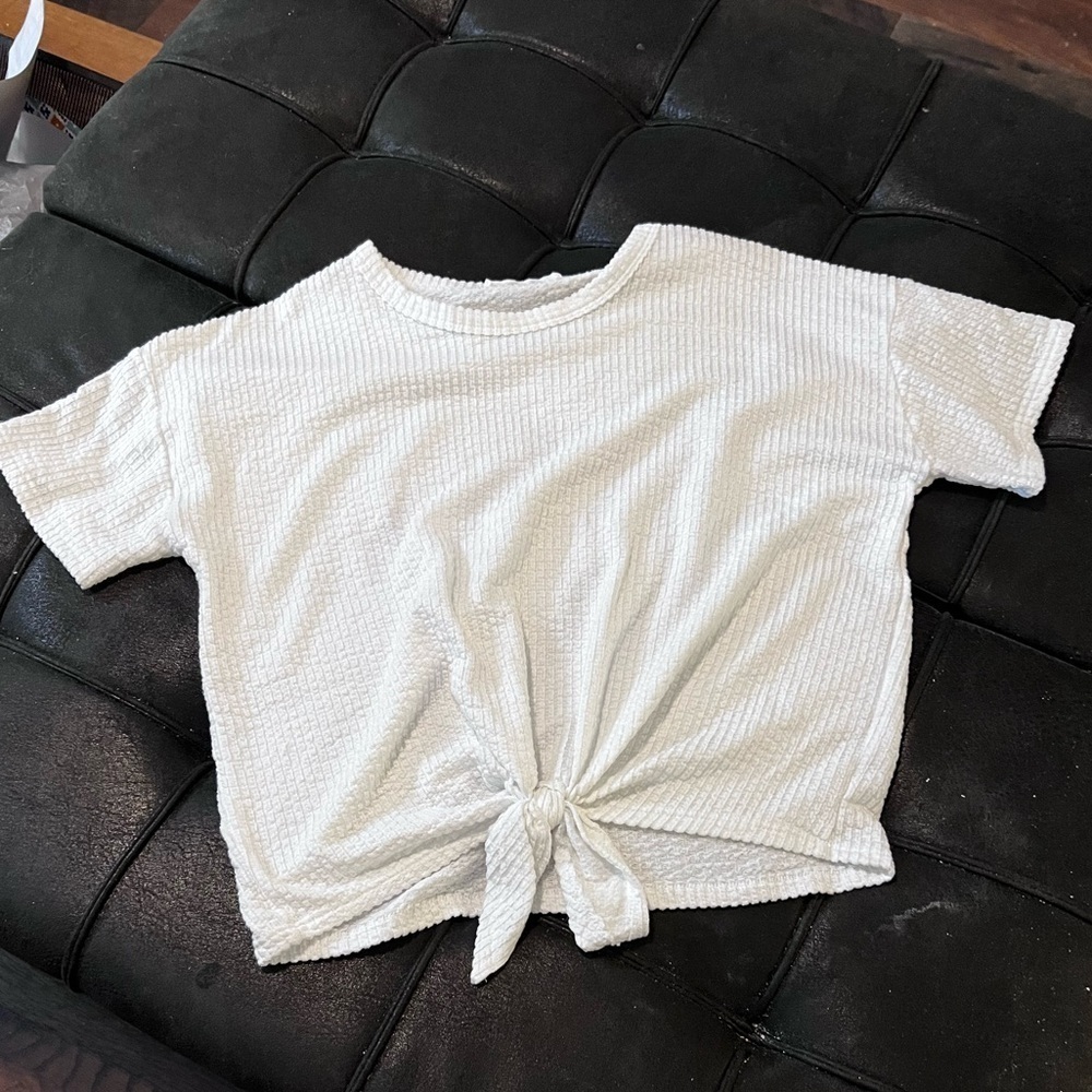 Short Sleeve Blouse​​​​